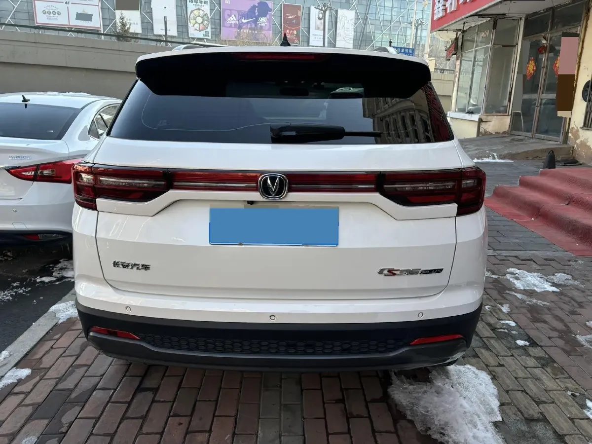 2022 ChangAn Eado 1.6L 128HP L4 5MT,autocango,china used car exporter,china ev exporter,chinese used car exporter,chinese used ev exporter