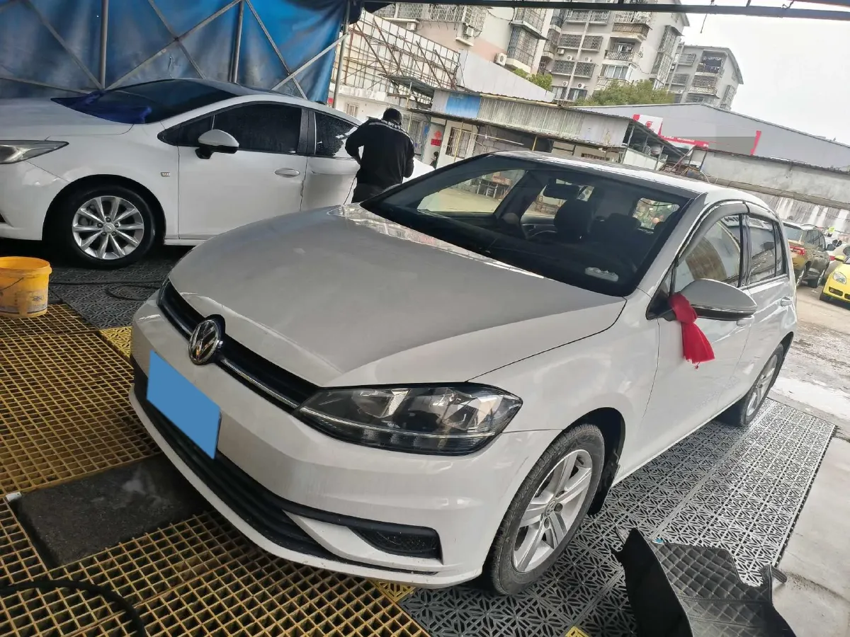 2018 Volkswagen Golf 1.6L 110HP L4 6AT,autocango,china used car exporter,china ev exporter,chinese used car exporter,chinese used ev exporter