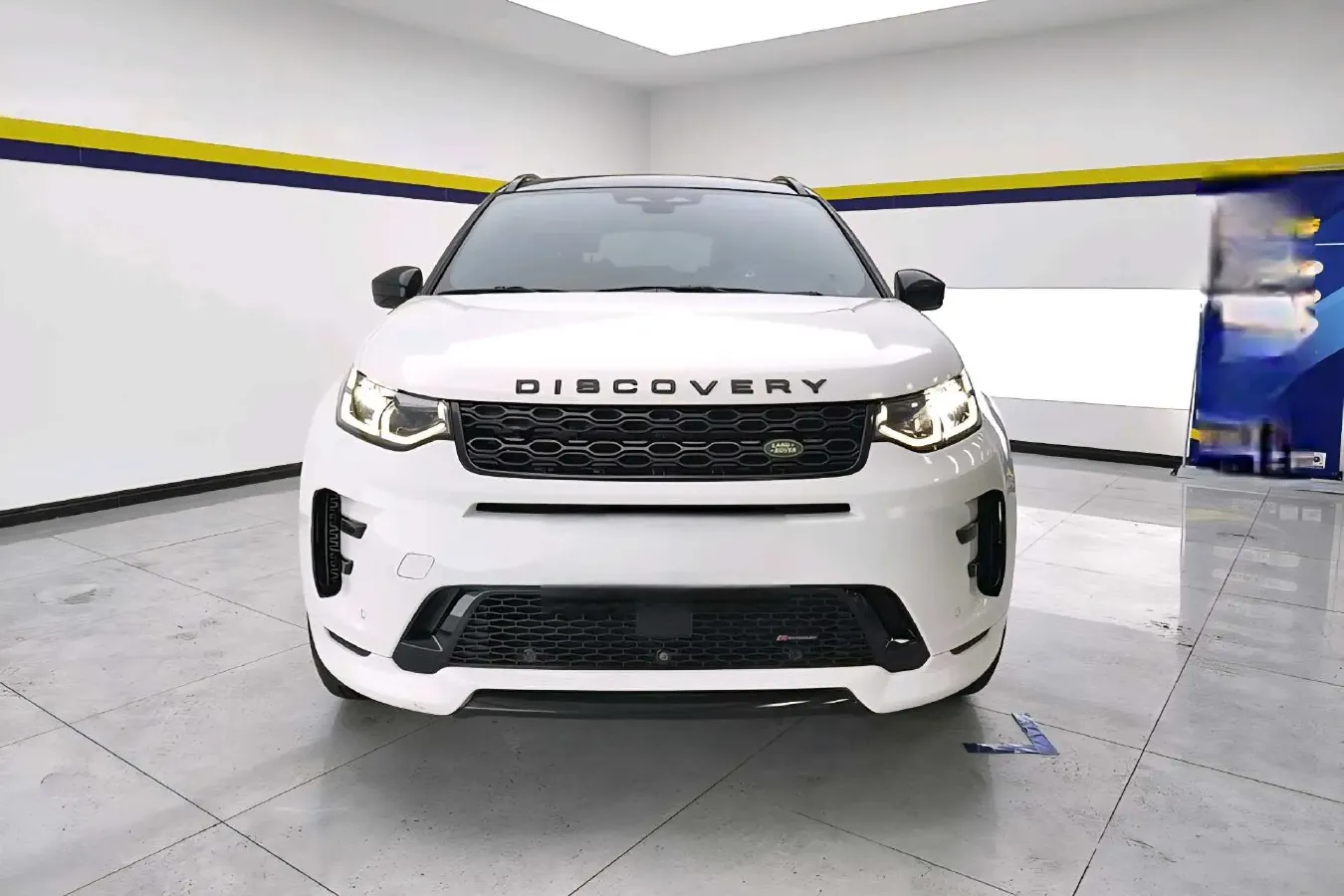 2023 Land Rover Discovery Sport 2.0T 249HP L4 9AT,autocango,china used car exporter,china ev exporter,chinese used car exporter,chinese used ev exporter