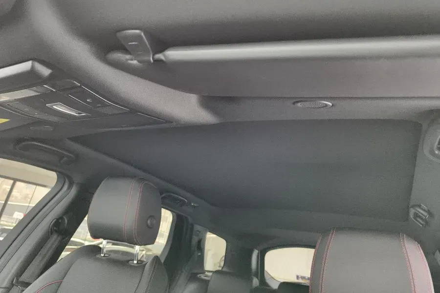 2023 Land Rover Discovery Sport 2.0T 249HP L4 9AT,autocango,china used car exporter,china ev exporter,chinese used car exporter,chinese used ev exporter