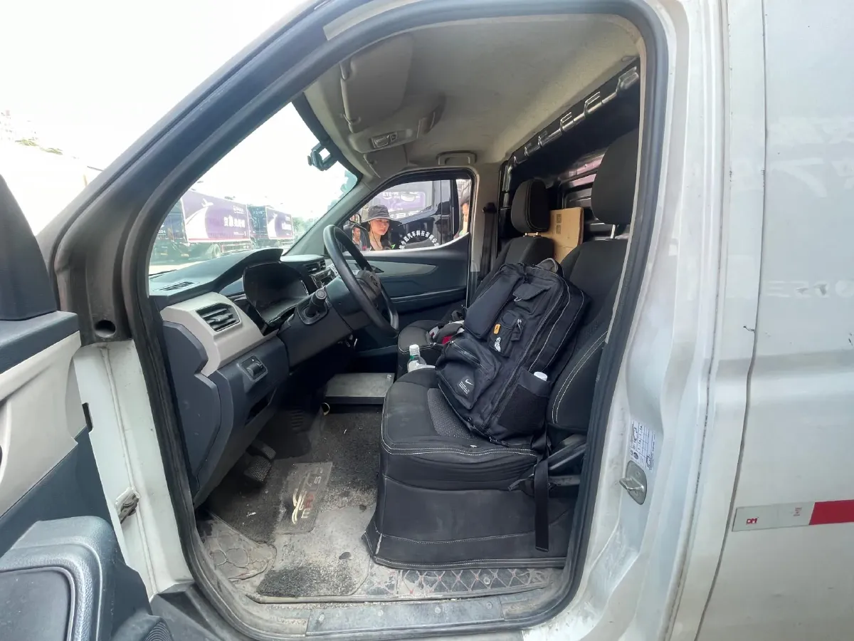 2021 Bestune T77 1.5T 169HP L4 7DCT,autocango,china used car exporter,china ev exporter,chinese used car exporter,chinese used ev exporter