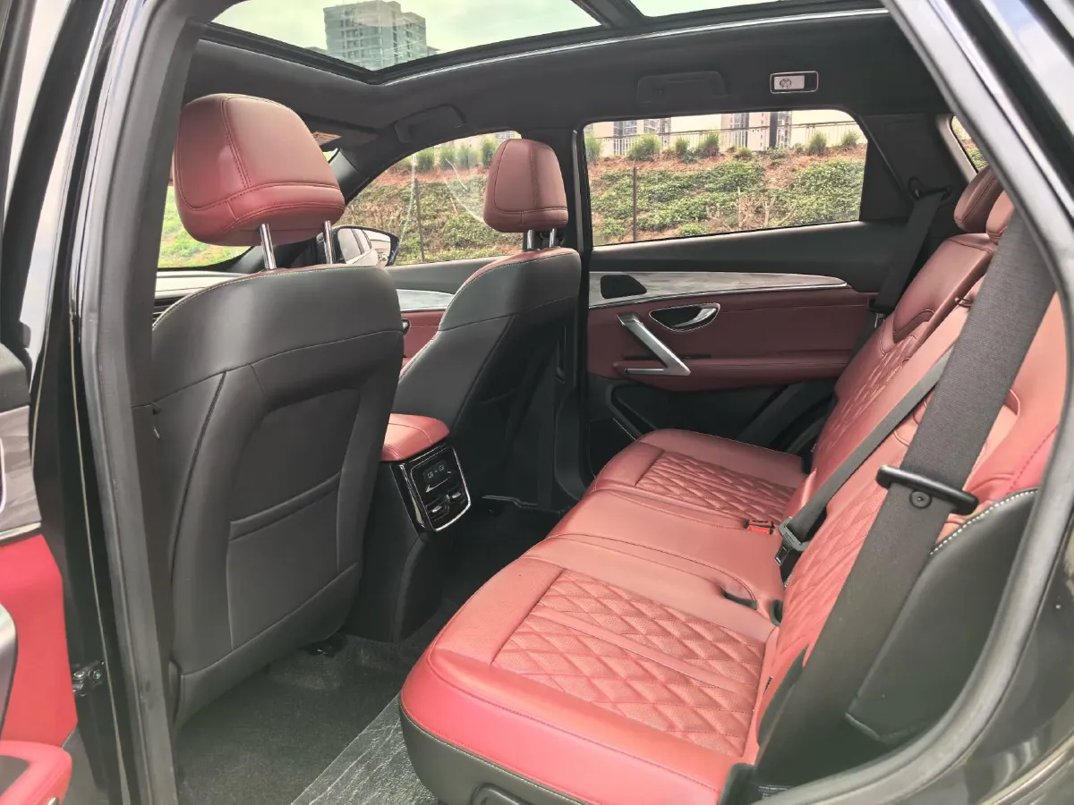 2023 Jetour X70 Plus 1.5T 156HP L4 6DCT,autocango,china used car exporter,china ev exporter,chinese used car exporter,chinese used ev exporter