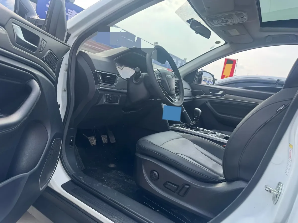 2019 Haval H6 1.5T 150HP L4 6MT,autocango,china used car exporter,china ev exporter,chinese used car exporter,chinese used ev exporter