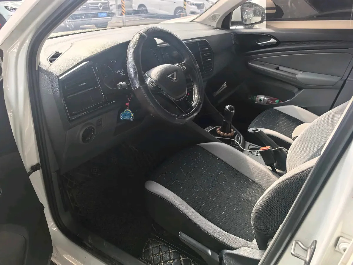 2019 Jetta VS5 1.4T 150HP L4 5MT,autocango,china used car exporter,china ev exporter,chinese used car exporter,chinese used ev exporter