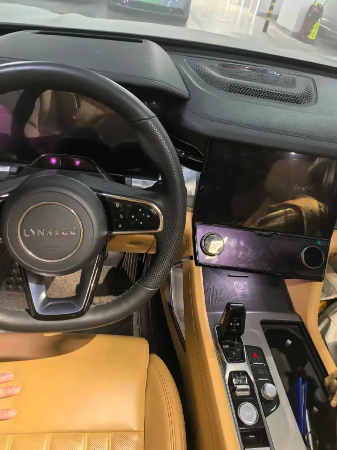 2023 Lexus NX 2.5L 189HP L4 E-CVT Hybrid,autocango,china used car exporter,china ev exporter,chinese used car exporter,chinese used ev exporter