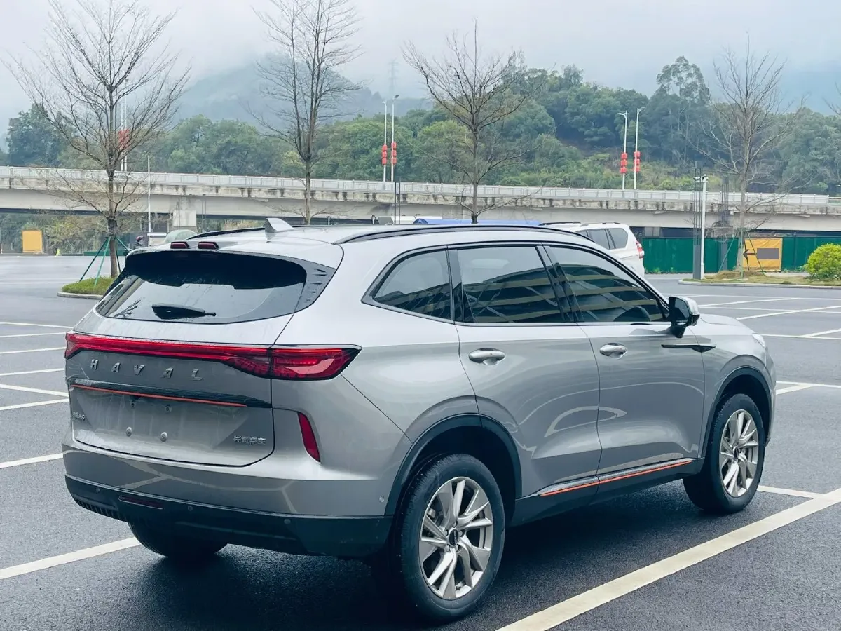 2021 Haval H6 1.5T 169HP L4 7DCT,autocango,china used car exporter,china ev exporter,chinese used car exporter,chinese used ev exporter