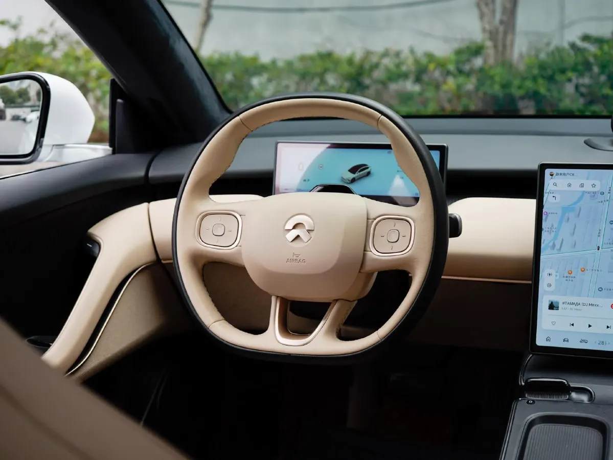 2023 NIO ET5T BEV 75KWH,autocango,china used car exporter,china ev exporter,chinese used car exporter,chinese used ev exporter