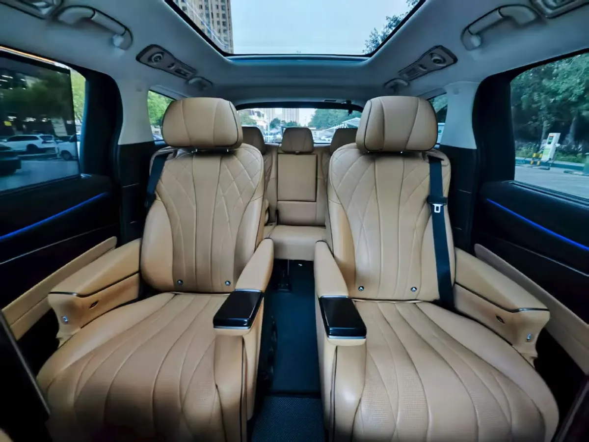 2024 Denza D9 1.5T 139HP L4 E-CVT PHEV 40KWH,autocango,china used car exporter,china ev exporter,chinese used car exporter,chinese used ev exporter