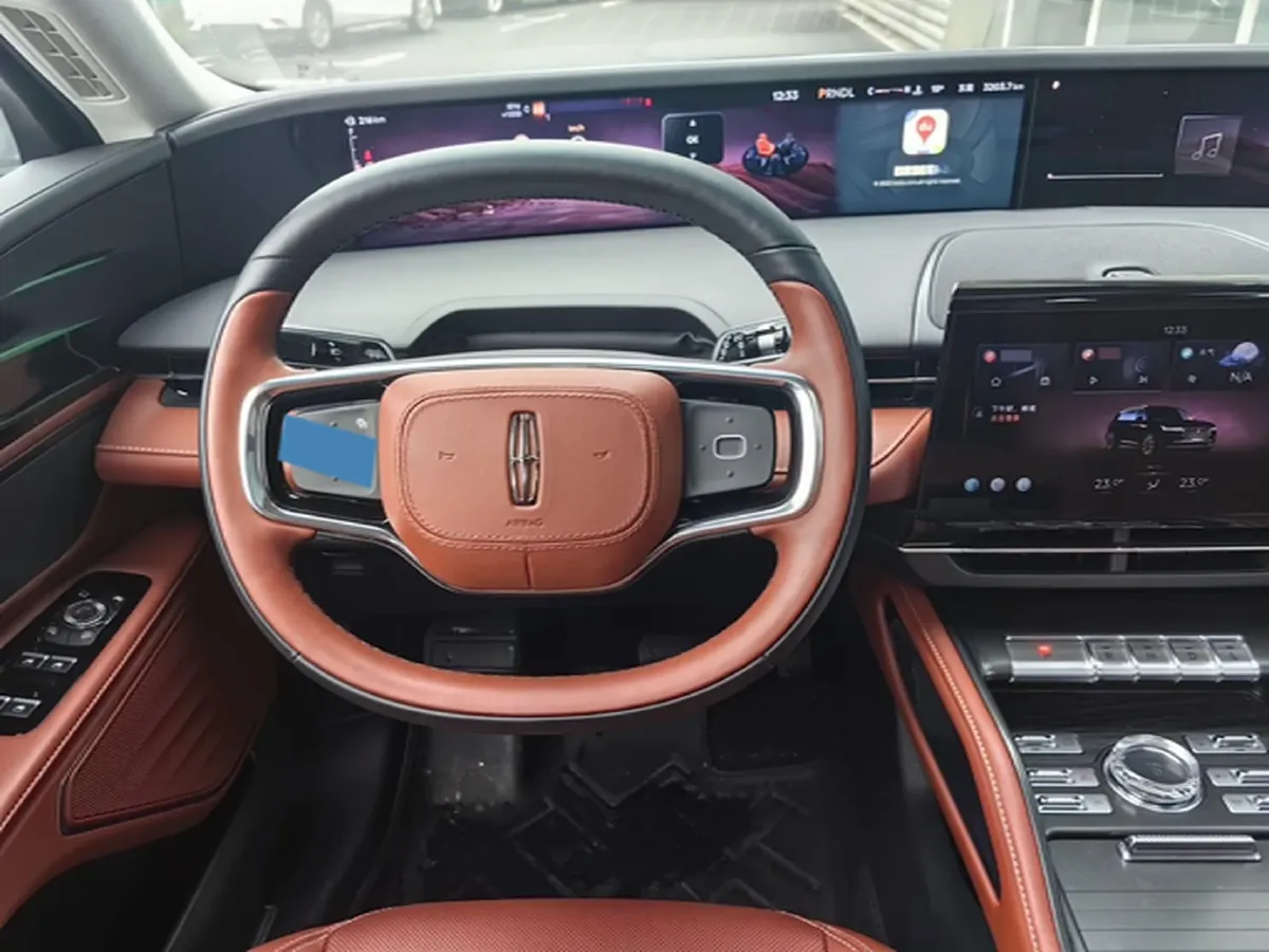 2025 Lincoln Nautilus 2.0T 261HP L4 8AT,autocango,china used car exporter,china ev exporter,chinese used car exporter,chinese used ev exporter