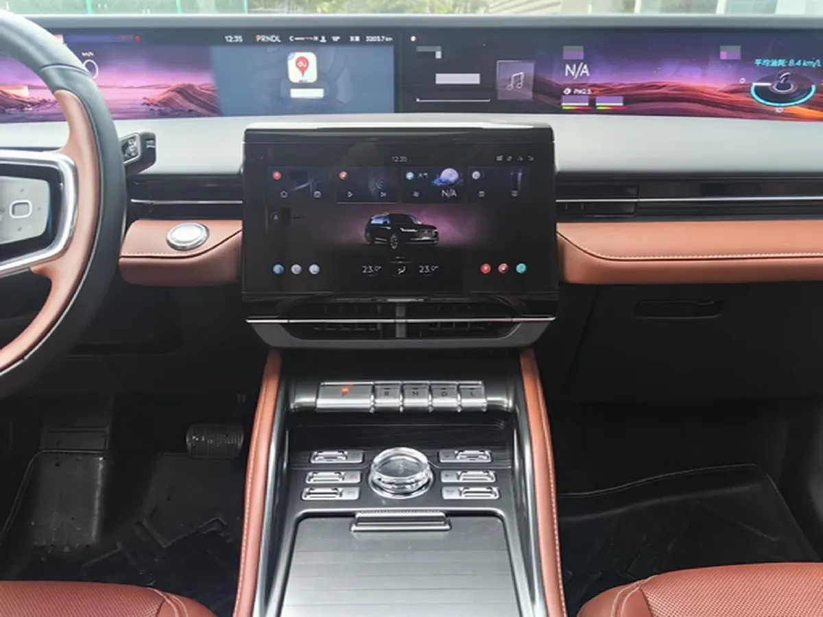 2025 Lincoln Nautilus 2.0T 261HP L4 8AT,autocango,china used car exporter,china ev exporter,chinese used car exporter,chinese used ev exporter