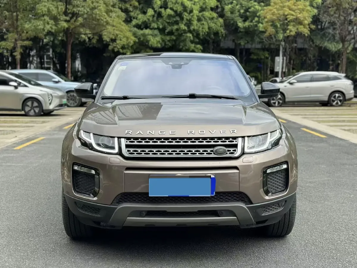 2018 Land Rover Range Rover Evoque 2.0T 241HP L4 9AT,autocango,china used car exporter,china ev exporter,chinese used car exporter,chinese used ev exporter
