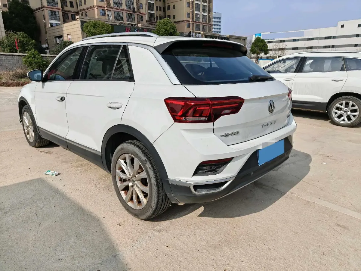 2020 Volkswagen T-Roc 1.4T 131HP L4 7DCT,autocango,china used car exporter,china ev exporter,chinese used car exporter,chinese used ev exporter
