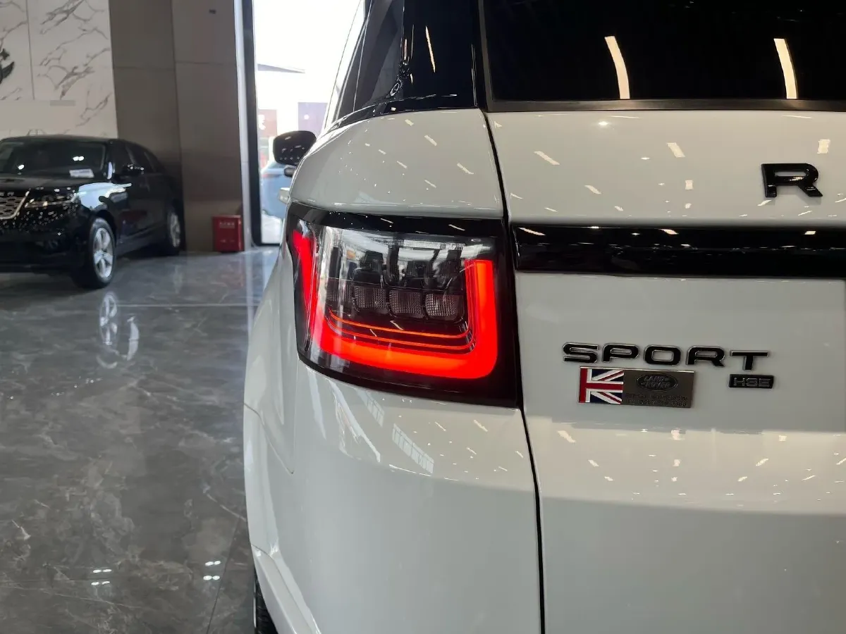 2022 Land Rover Range Rover Sport 3.0T 360HP L6 8AT,autocango,china used car exporter,china ev exporter,chinese used car exporter,chinese used ev exporter