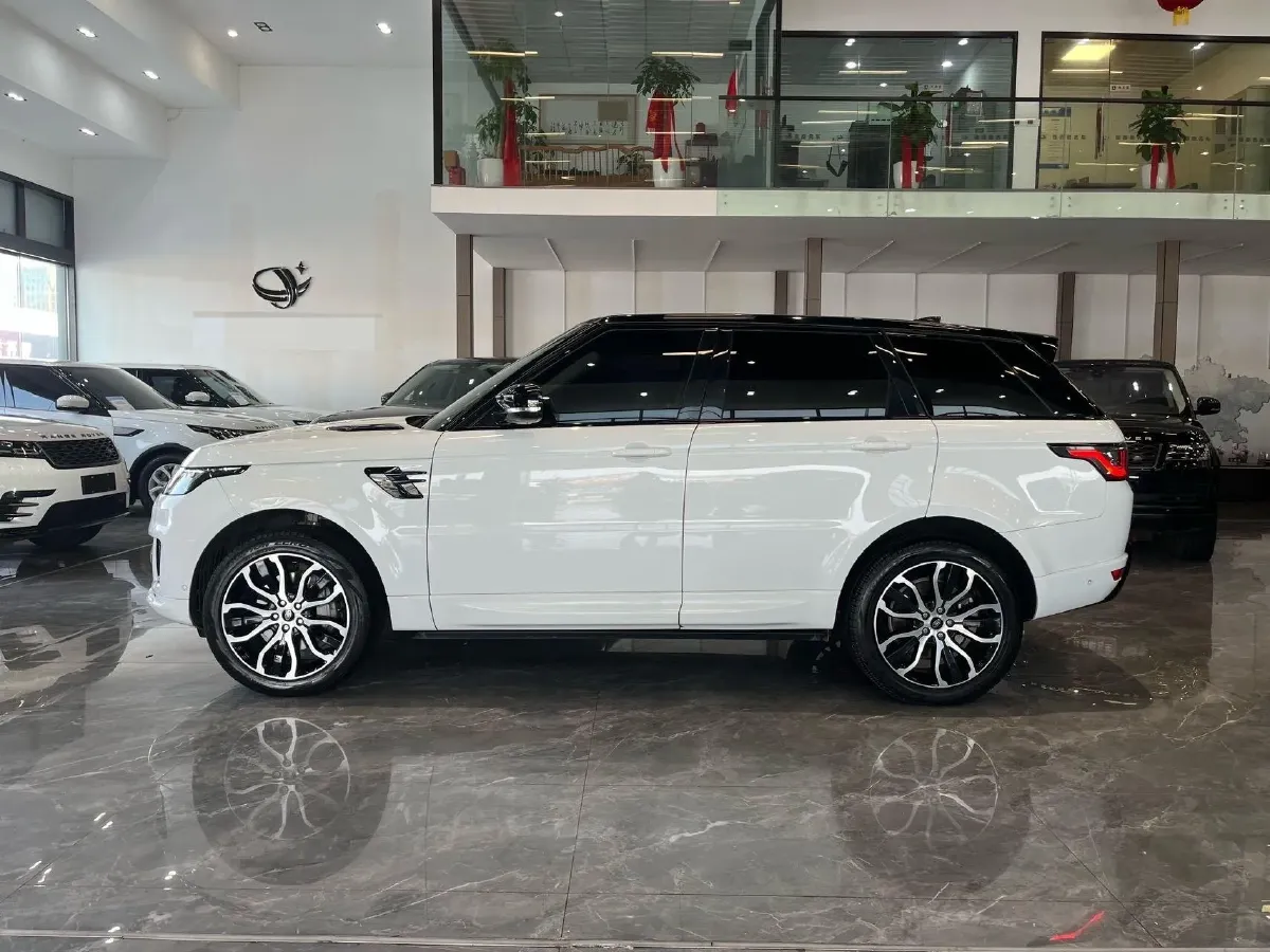 2022 Land Rover Range Rover Sport 3.0T 360HP L6 8AT,autocango,china used car exporter,china ev exporter,chinese used car exporter,chinese used ev exporter
