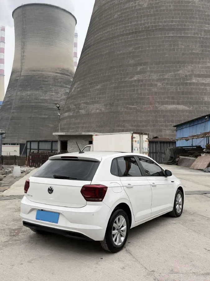 2023 Volkswagen Polo 1.5L 113HP L4 6AT,autocango,china used car exporter,china ev exporter,chinese used car exporter,chinese used ev exporter