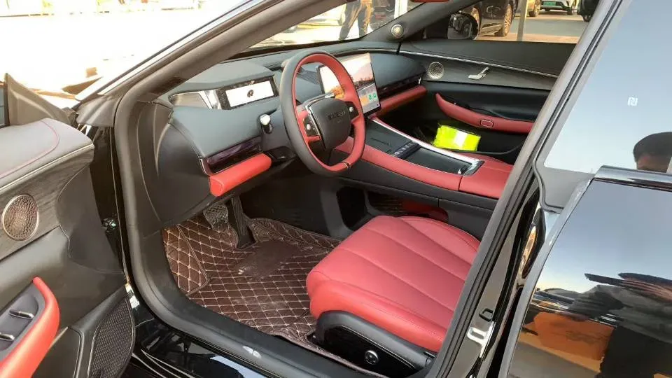 2025 Exceed Sterra ES REEV 156HP REEV 34.7KWH,autocango,china used car exporter,china ev exporter,chinese used car exporter,chinese used ev exporter