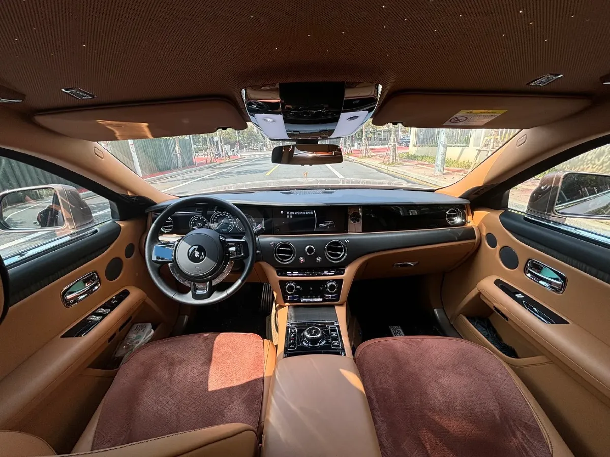 2021 Rolls-Royce Ghost 6.7T 571HP V12 8AT,autocango,china used car exporter,china ev exporter,chinese used car exporter,chinese used ev exporter