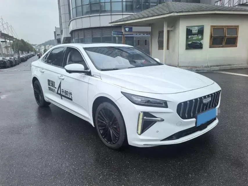 2024 Geely Preface 1.5T 163HP L4 3DHT Hybrid,autocango,china used car exporter,china ev exporter,chinese used car exporter,chinese used ev exporter