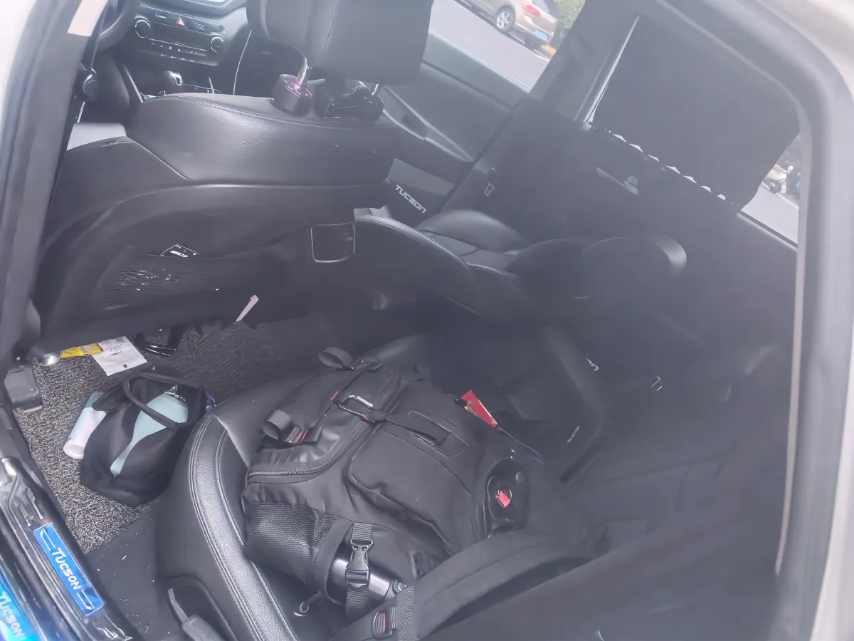 2015 Hyundai Tucson 1.6T 177HP L4 7DCT,autocango,china used car exporter,china ev exporter,chinese used car exporter,chinese used ev exporter