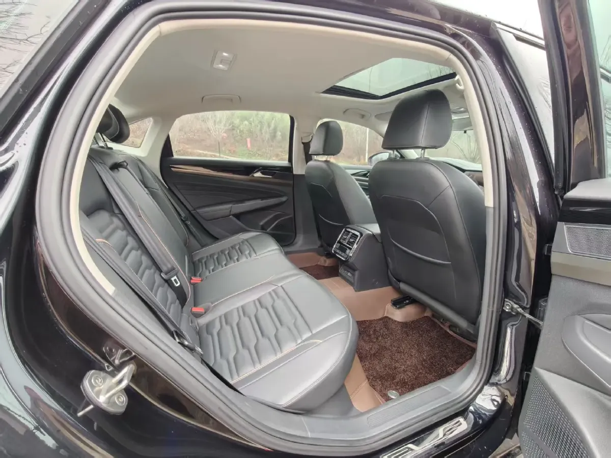 2020 Volkswagen Passat 1.4T 150HP L4 7DCT,autocango,china used car exporter,china ev exporter,chinese used car exporter,chinese used ev exporter