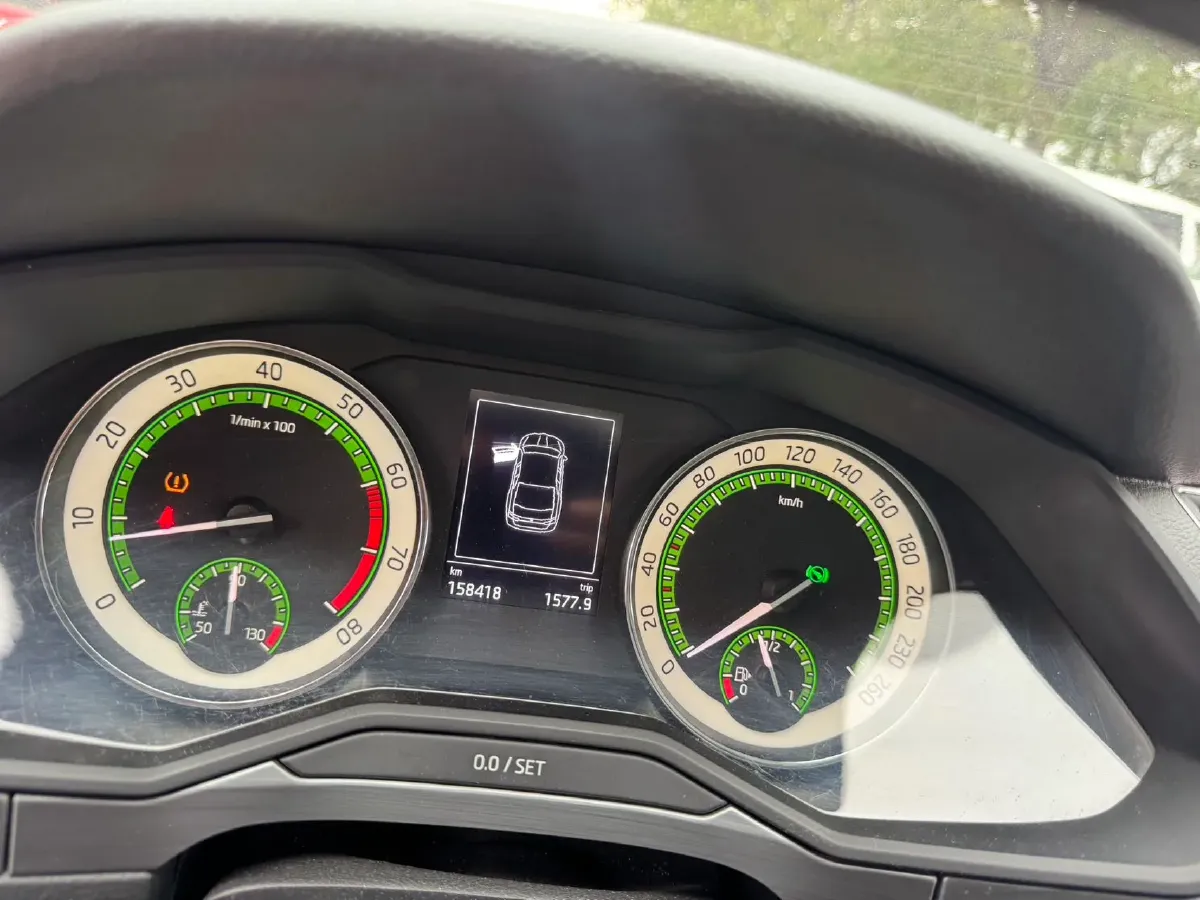 2016 Skoda Superb 1.4T 150HP L4 7DCT,autocango,china used car exporter,china ev exporter,chinese used car exporter,chinese used ev exporter