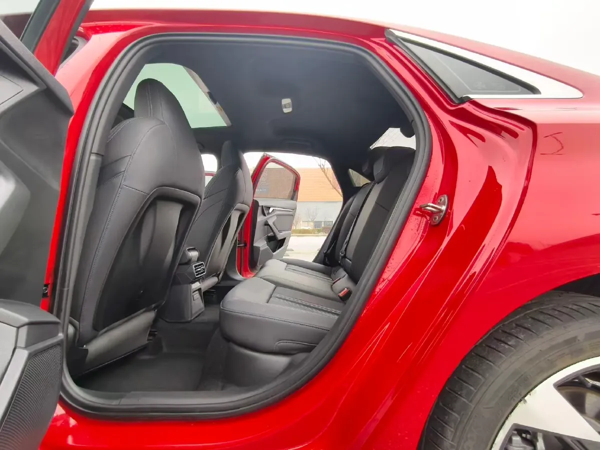 2023 Audi A3 1.4T 150HP L4 7DCT,autocango,china used car exporter,china ev exporter,chinese used car exporter,chinese used ev exporter