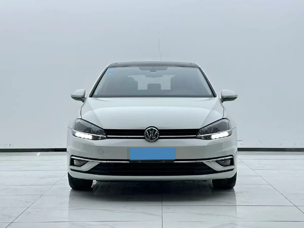 2018 Volkswagen Golf 1.4T 131HP L4 7DCT,autocango,china used car exporter,china ev exporter,chinese used car exporter,chinese used ev exporter