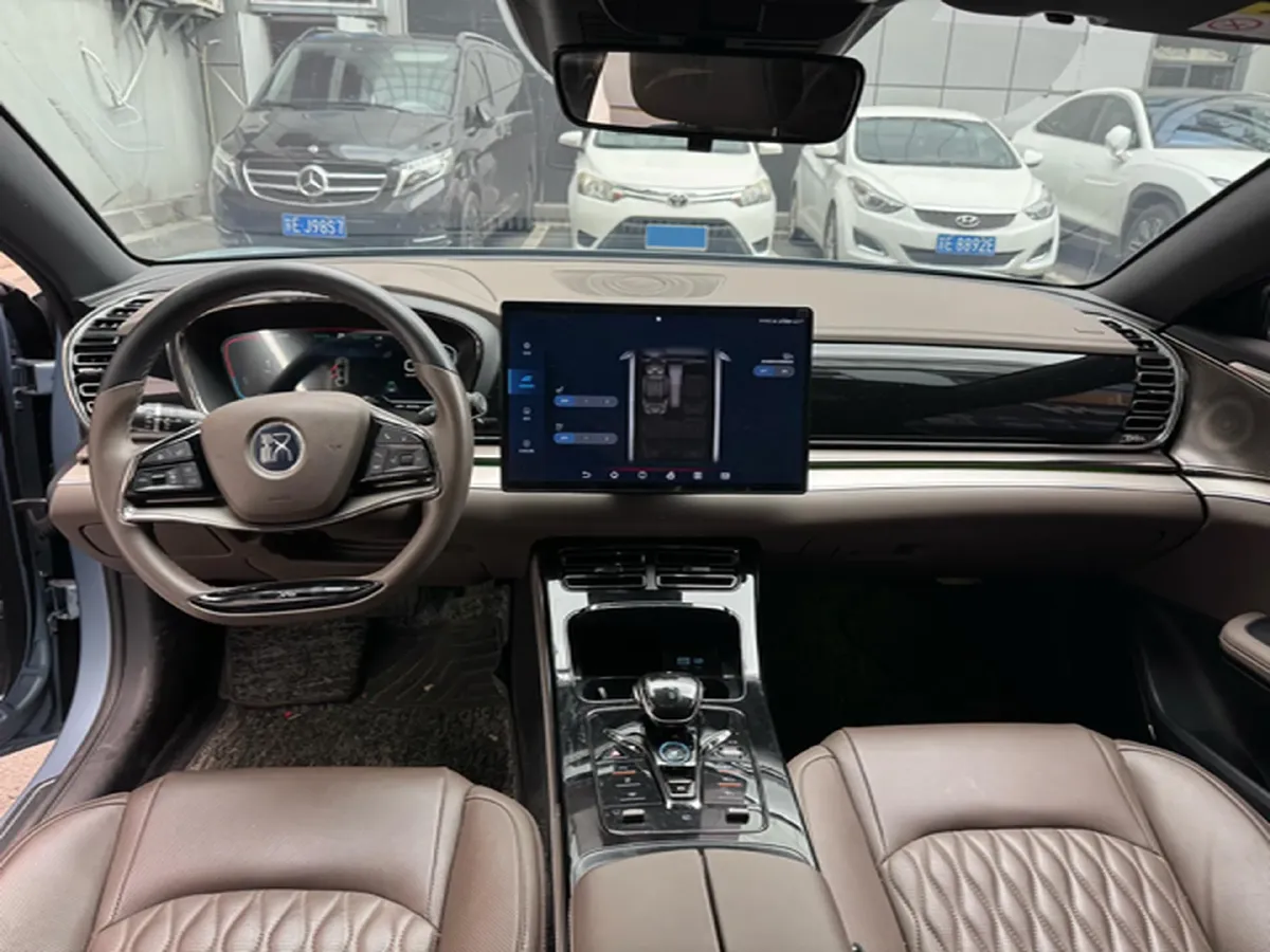 2024 BYD Han BEV 60.48KWH,autocango,china used car exporter,china ev exporter,chinese used car exporter,chinese used ev exporter