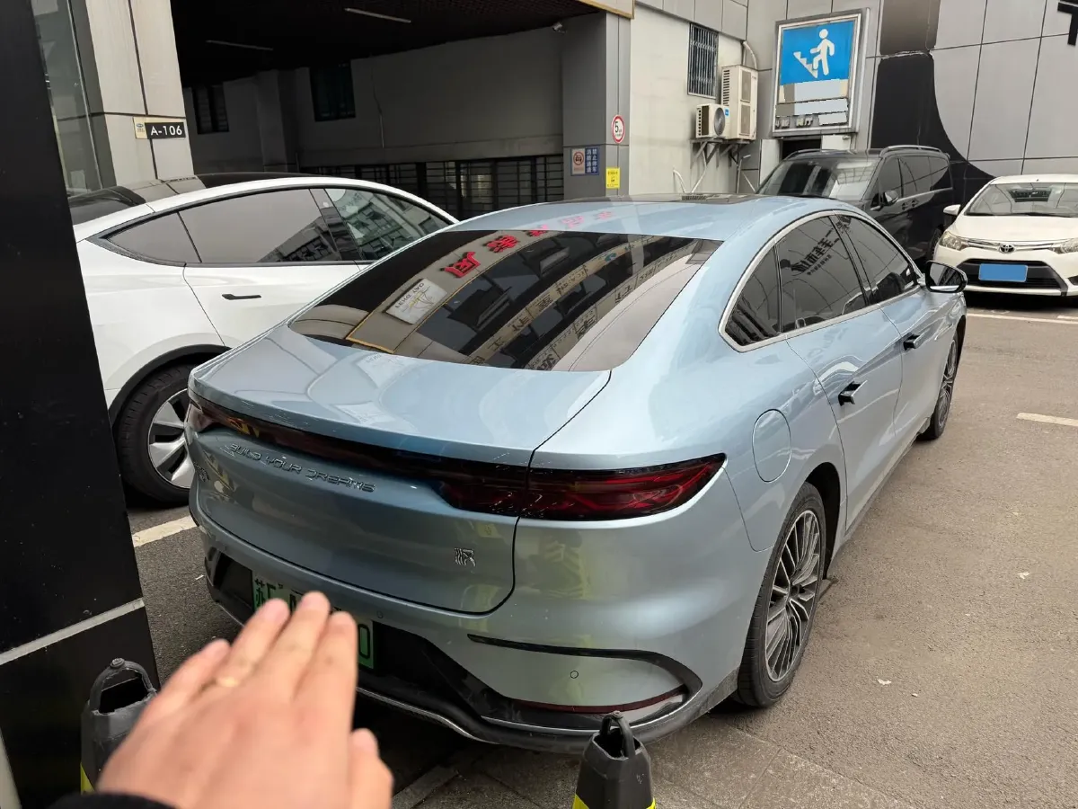 2024 BYD Han BEV 60.48KWH,autocango,china used car exporter,china ev exporter,chinese used car exporter,chinese used ev exporter