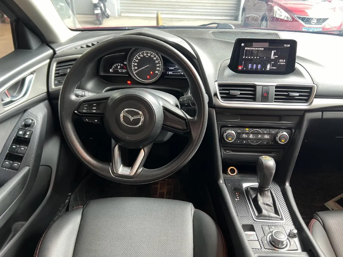 2017 Mazda 3 Axela 1.5L 117HP L4 6AT,autocango,china used car exporter,china ev exporter,chinese used car exporter,chinese used ev exporter