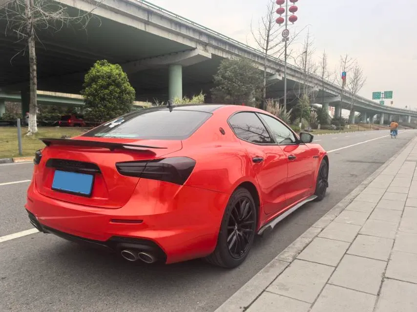 2021 Maserati Ghibli 3.0T 350HP V6 8AT,autocango,china used car exporter,china ev exporter,chinese used car exporter,chinese used ev exporter