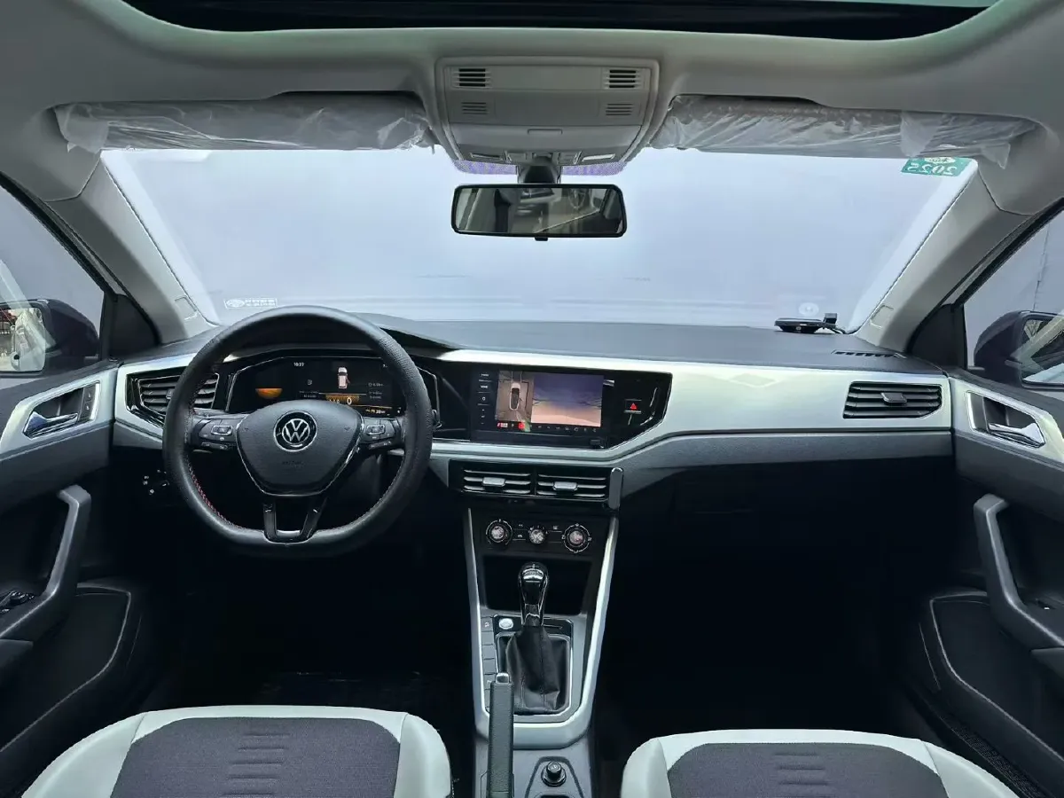 2023 Volkswagen Polo 1.5L 113HP L4 6AT,autocango,china used car exporter,china ev exporter,chinese used car exporter,chinese used ev exporter