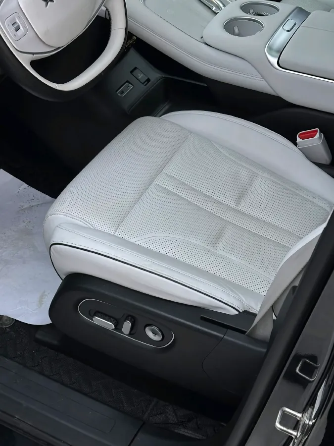 2024 Xpeng X9 BEV 101.5KWH,autocango,china used car exporter,china ev exporter,chinese used car exporter,chinese used ev exporter