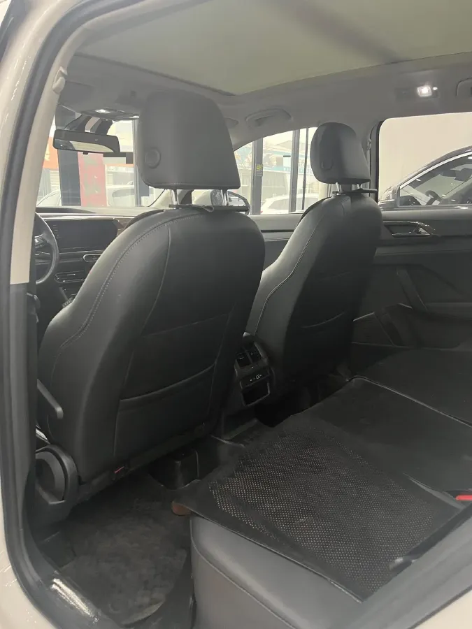 2022 Ford Transit 2.0T 202HP L4 6AT,autocango,china used car exporter,china ev exporter,chinese used car exporter,chinese used ev exporter