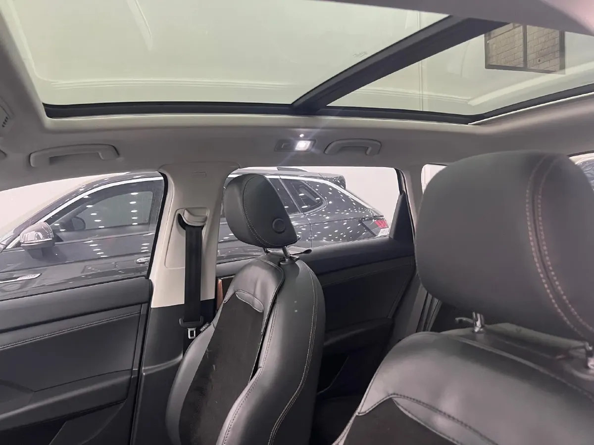 2022 Ford Transit 2.0T 202HP L4 6AT,autocango,china used car exporter,china ev exporter,chinese used car exporter,chinese used ev exporter