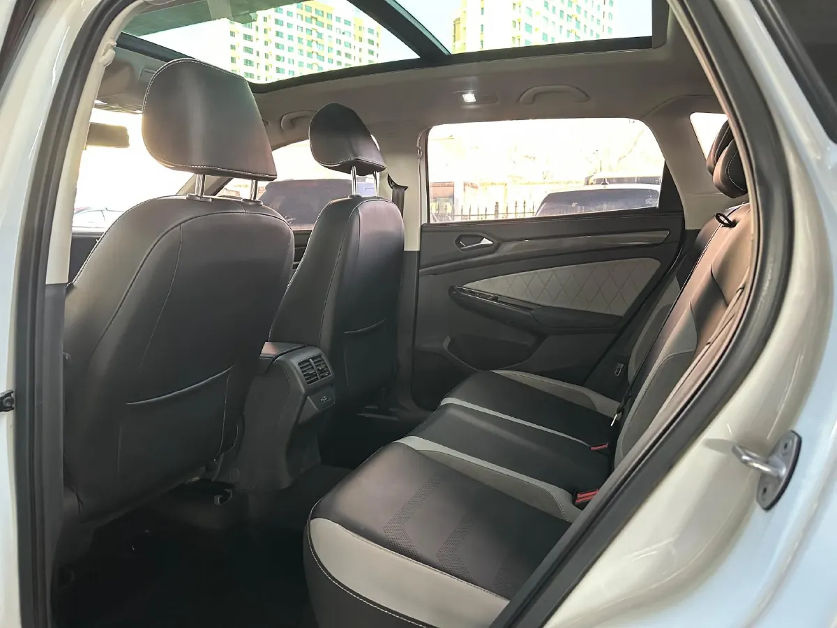 2023 Jetta VS7 1.4T 150HP L4 6AT,autocango,china used car exporter,china ev exporter,chinese used car exporter,chinese used ev exporter