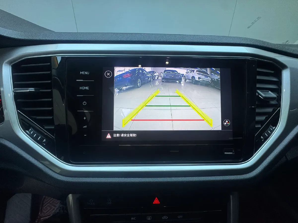 2021 Volkswagen T-Roc 1.4T 150HP L4 7DCT,autocango,china used car exporter,china ev exporter,chinese used car exporter,chinese used ev exporter