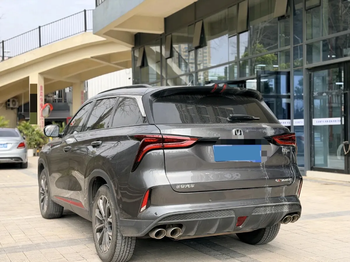 2021 ChangAn CS75 Plus 2.0T 233HP L4 8AT,autocango,china used car exporter,china ev exporter,chinese used car exporter,chinese used ev exporter