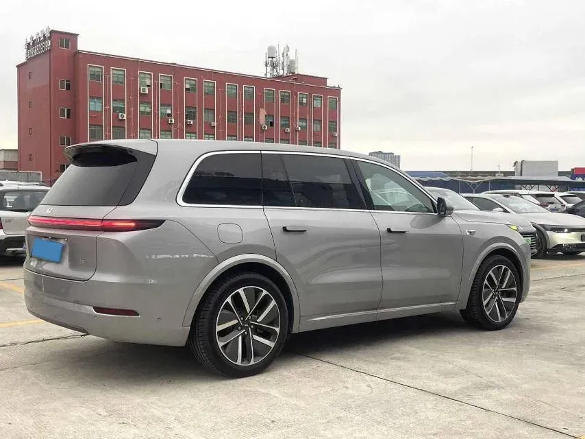 2022 Li L9 Range Extended 154HP REEV 42.6KWH,autocango,china used car exporter,china ev exporter,chinese used car exporter,chinese used ev exporter