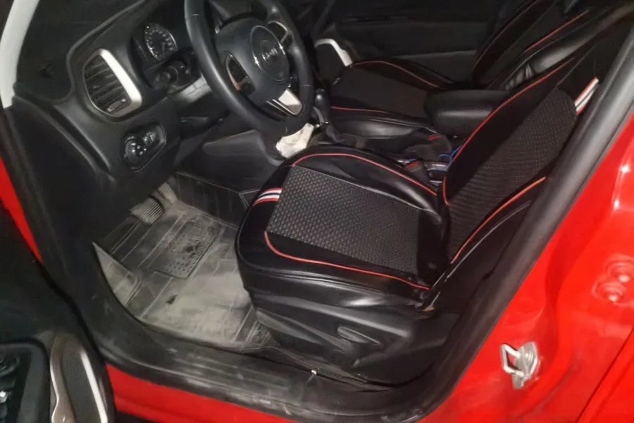 2017 Jeep Renegade 1.4T 150HP L4 7DCT,autocango,china used car exporter,china ev exporter,chinese used car exporter,chinese used ev exporter