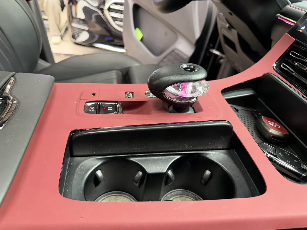 2024 GAC Trumpchi M8 2.0T 190HP L4 E-CVT Hybrid,autocango,china used car exporter,china ev exporter,chinese used car exporter,chinese used ev exporter