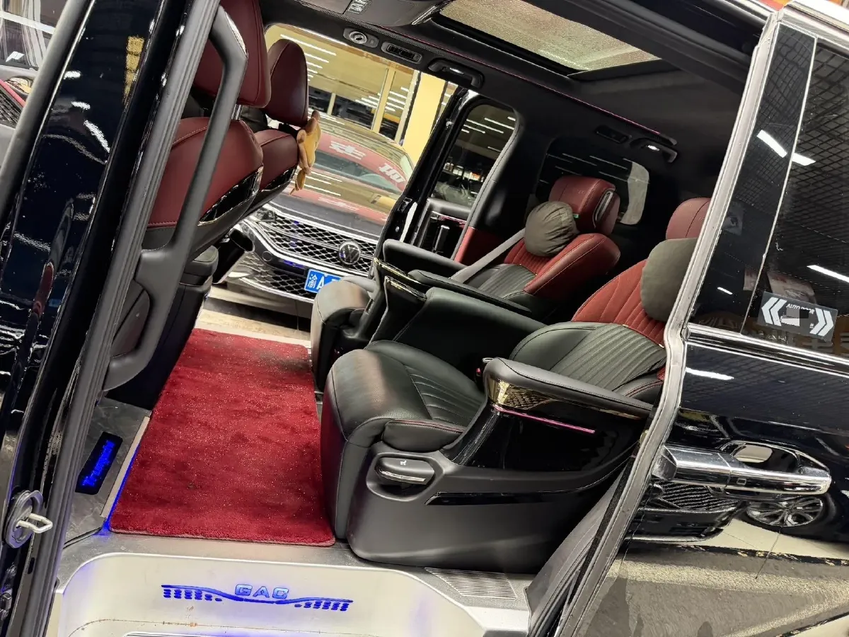 2024 GAC Trumpchi M8 2.0T 190HP L4 E-CVT Hybrid,autocango,china used car exporter,china ev exporter,chinese used car exporter,chinese used ev exporter