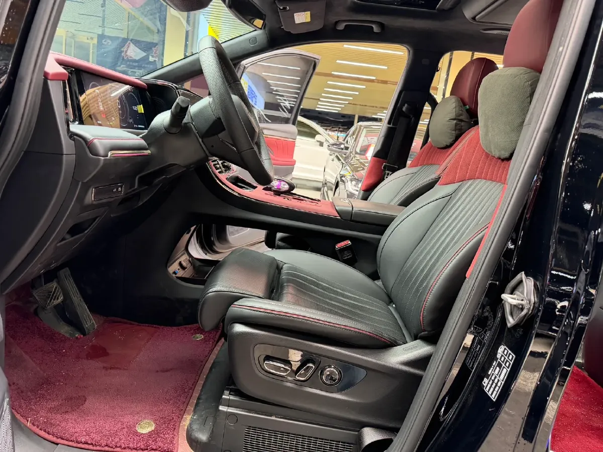 2024 GAC Trumpchi M8 2.0T 190HP L4 E-CVT Hybrid,autocango,china used car exporter,china ev exporter,chinese used car exporter,chinese used ev exporter