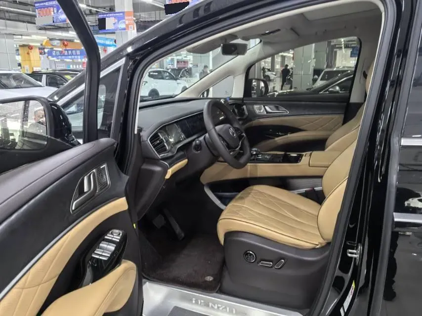 2024 Denza D9 1.5T 139HP L4 E-CVT PHEV 40KWH,autocango,china used car exporter,china ev exporter,chinese used car exporter,chinese used ev exporter