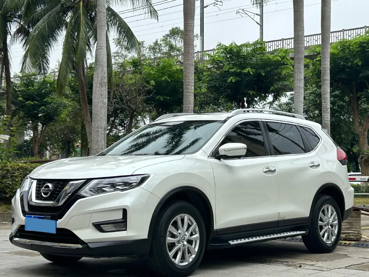 2020 Nissan X-Trail 2.0L 154HP L4 CVT,autocango,china used car exporter,china ev exporter,chinese used car exporter,chinese used ev exporter