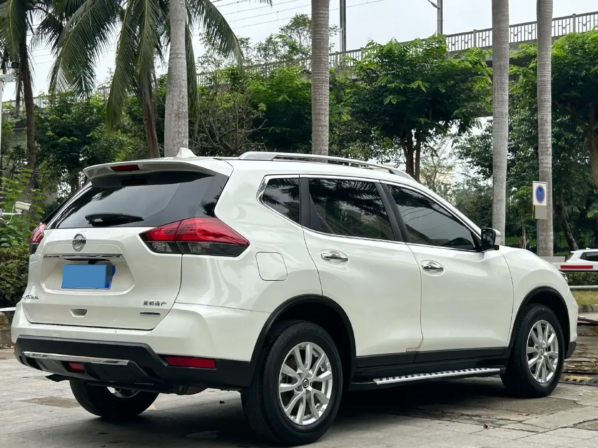2020 Nissan X-Trail 2.0L 154HP L4 CVT,autocango,china used car exporter,china ev exporter,chinese used car exporter,chinese used ev exporter