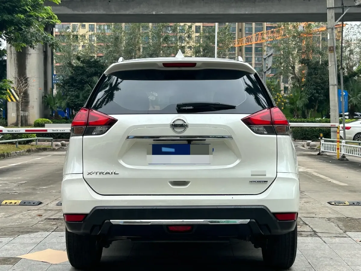 2020 Nissan X-Trail 2.0L 154HP L4 CVT,autocango,china used car exporter,china ev exporter,chinese used car exporter,chinese used ev exporter