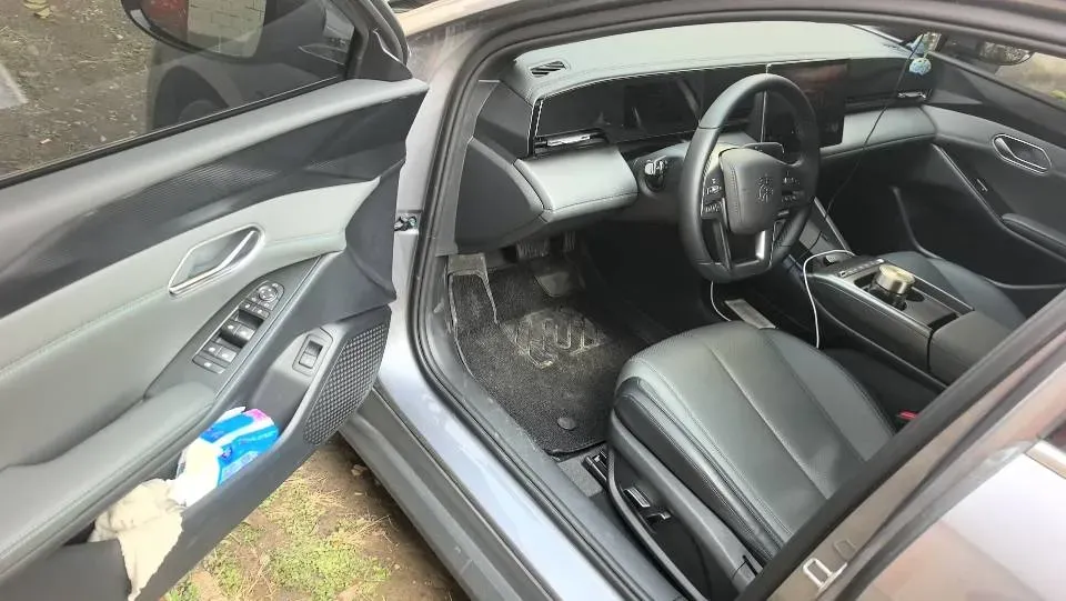 2025 BYD QinL BEV,autocango,china used car exporter,china ev exporter,chinese used car exporter,chinese used ev exporter