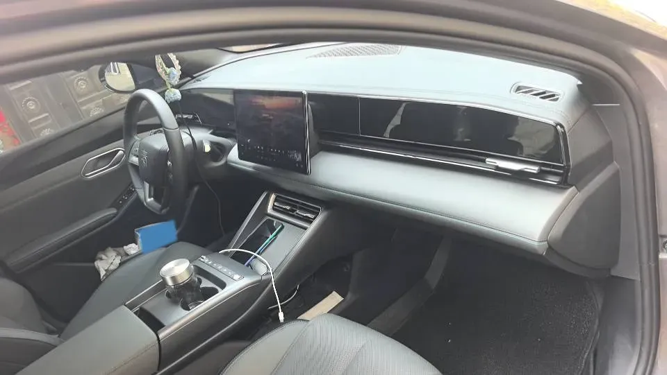 2025 BYD QinL BEV,autocango,china used car exporter,china ev exporter,chinese used car exporter,chinese used ev exporter