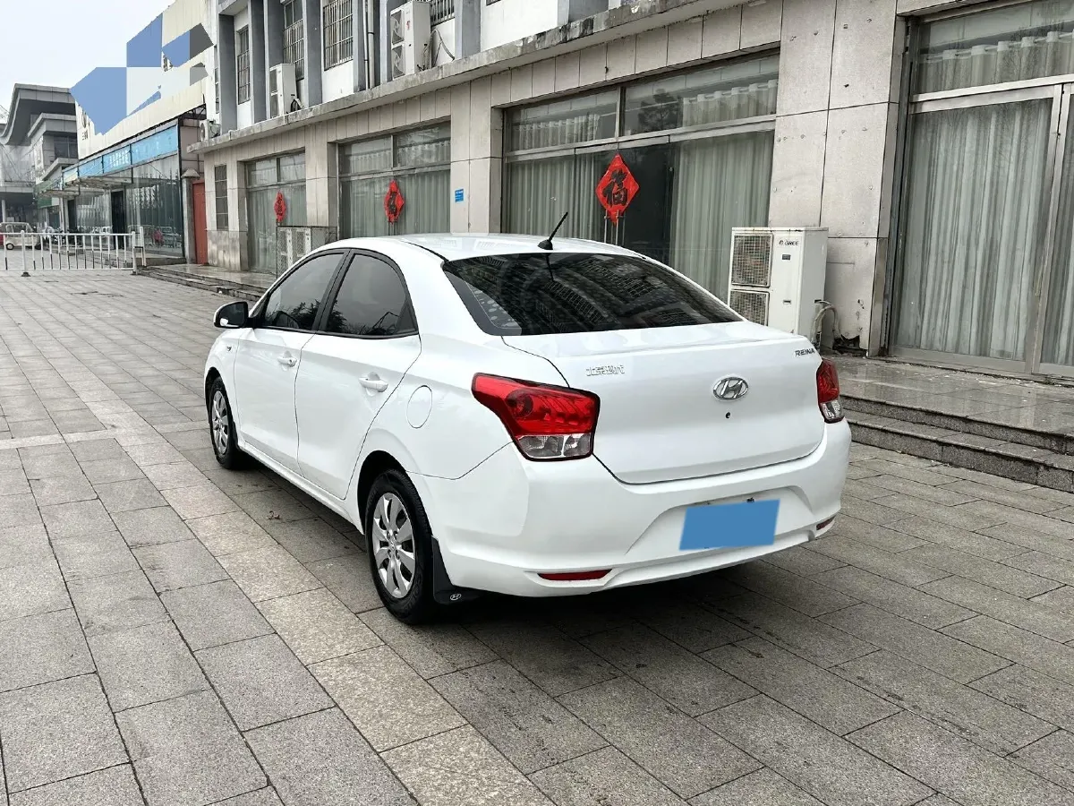 2017 Hyundai Reina 1.4L 95HP L4 5MT,autocango,china used car exporter,china ev exporter,chinese used car exporter,chinese used ev exporter